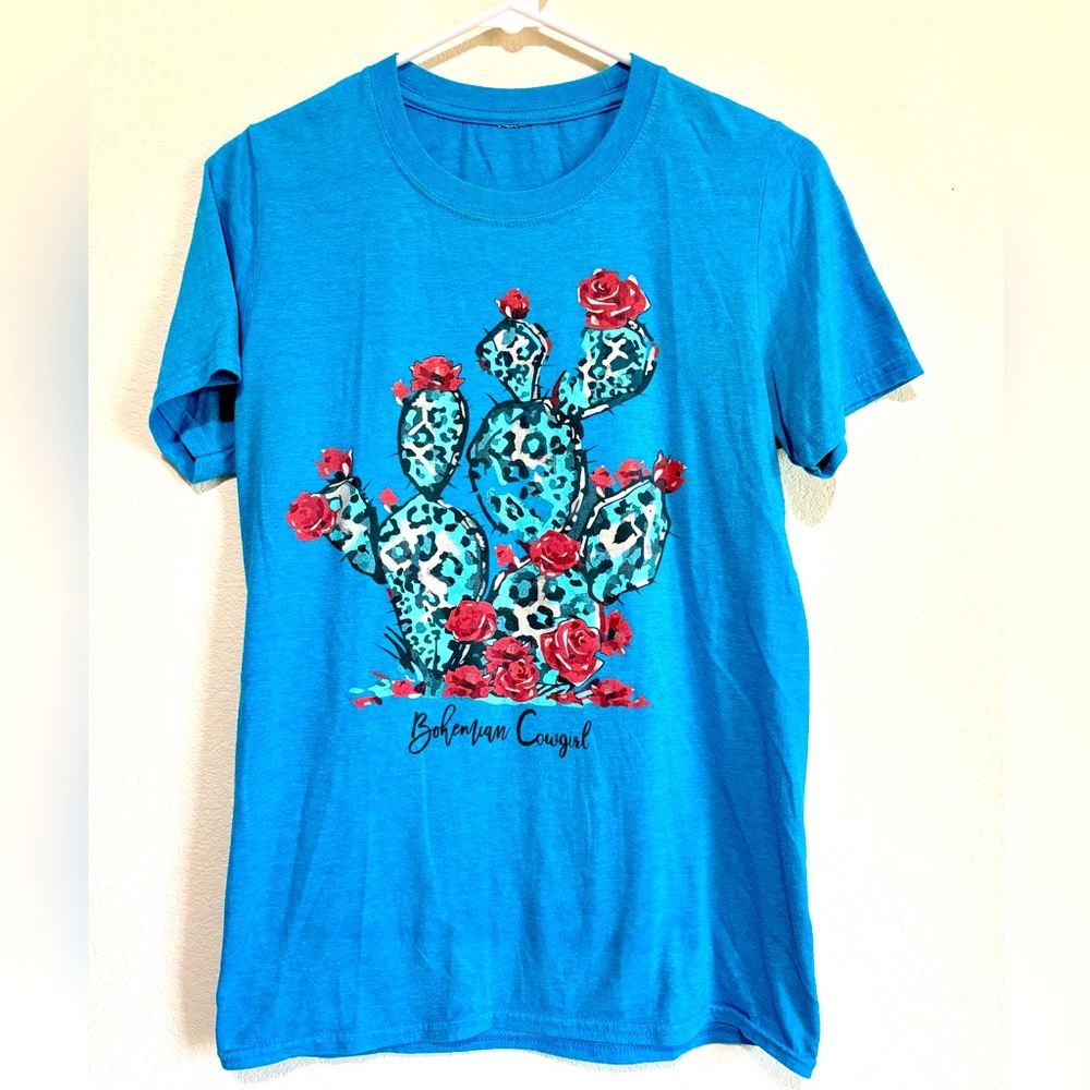 Bohemian Cowgirl T-shirt small